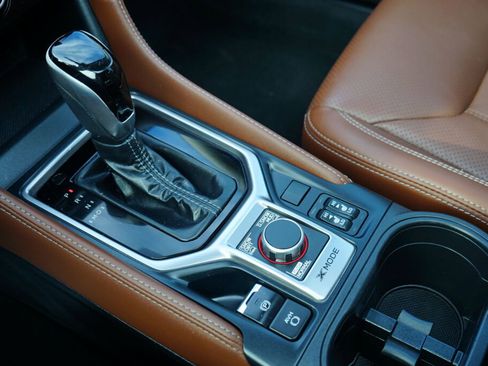 Used 2020 Subaru Forester Touring w/ Popular Package #2 image 21