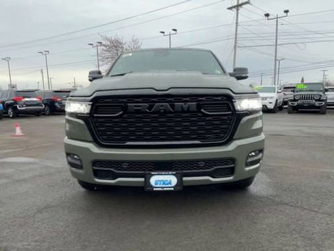 New 2026 RAM 1500 4x4 Crew Cab image 3