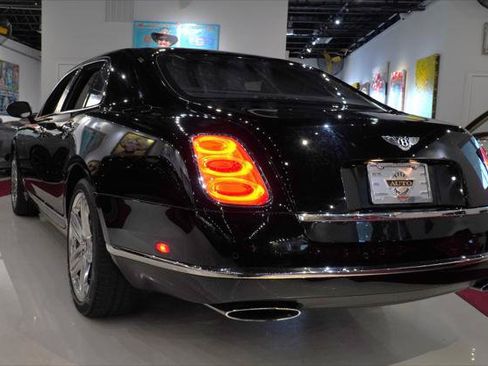 Used 2013 Bentley Mulsanne RWD image 5