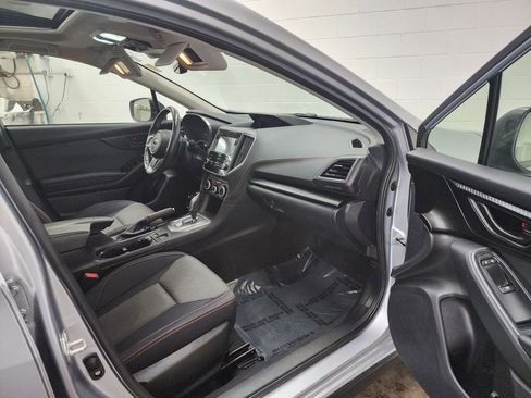 Used 2021 Subaru Crosstrek 2.0i Premium w/ Moonroof Package AWD/4WD image 32