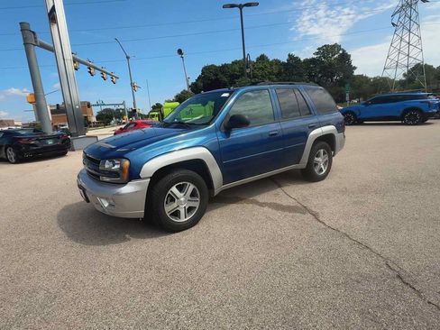 Used 2005 Chevrolet TrailBlazer LT AWD/4WD image 4