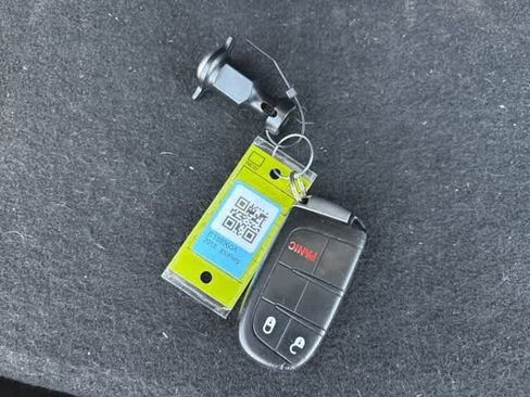 Used 2018 Dodge Journey SE w/ Popular Equipment Group image 23