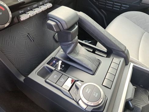 Certified 2024 Toyota Tacoma SR5 image 25