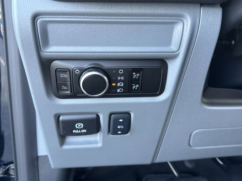 New 2025 Ford F150 Lightning Flash image 38