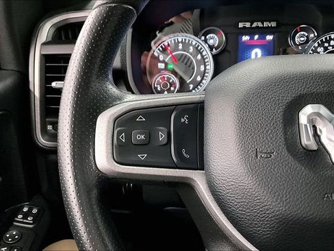 Used 2024 RAM 2500 Tradesman w/ Chrome Appearance Group image 27