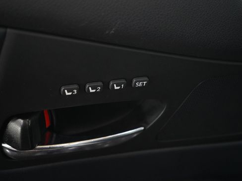 Used 2013 Lexus RX 350 FWD w/ Navigation Pkg image 25