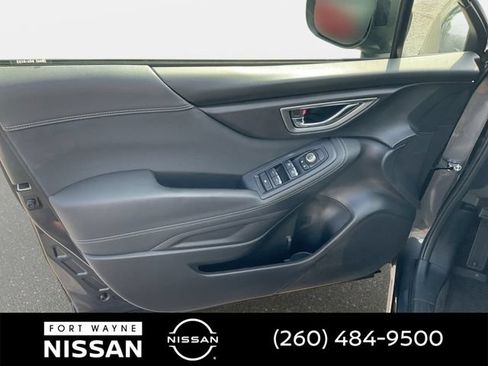 Used 2019 Subaru Forester Premium AWD/4WD image 28