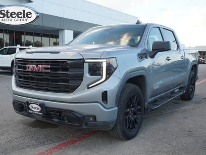 Used 2024 GMC Sierra 1500 Elevation