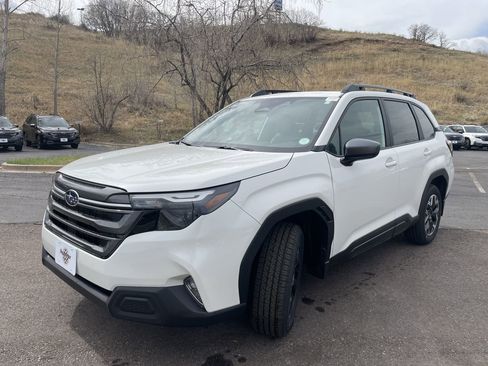 New 2026 Subaru Forester Premium AWD/4WD image 3