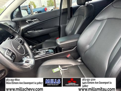 Used 2023 Kia Sportage EX FWD image 12
