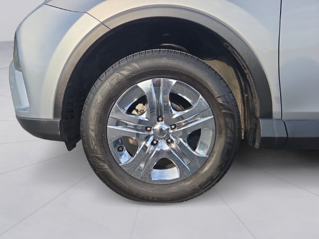 Used 2018 Toyota RAV4 LE w/ All Weather Liner Package AWD/4WD image 9