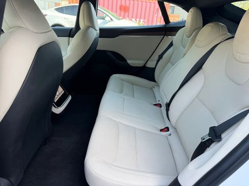 Used 2022 Tesla Model S Standard Range image 15