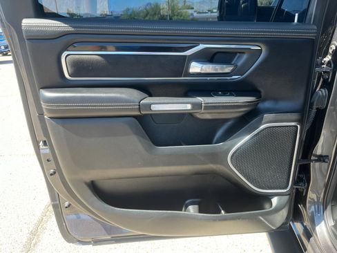 Used 2021 RAM 1500 Laramie w/ Sport Appearance Package AWD/4WD image 16