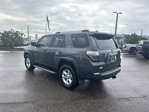 Used 2021 Toyota 4Runner SR5 image 6