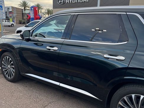 Used 2023 Hyundai Palisade Calligraphy image 7