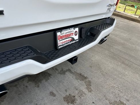 Used 2025 RAM 1500 Big Horn AWD/4WD image 23