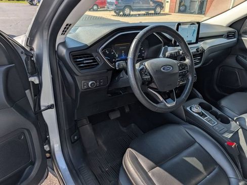 Used 2021 Ford Escape SEL AWD/4WD image 10