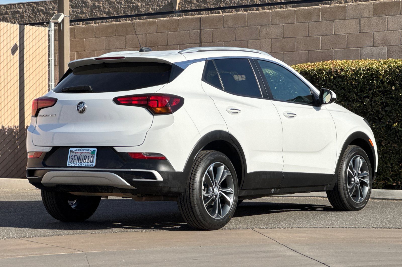 Used 2023 Buick Encore GX Select FWD image 4
