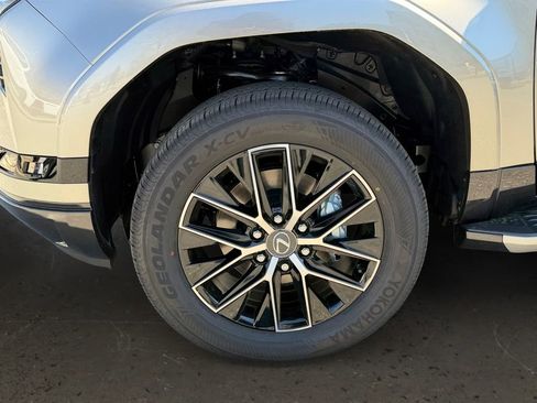 New 2026 Lexus GX 550 image 26