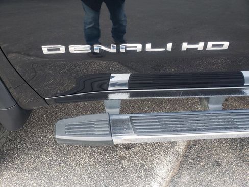 Used 2020 GMC Sierra 2500 Denali w/ Gooseneck/5TH Wheel Package image 37