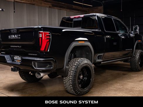 Used 2024 GMC Sierra 2500 Denali Ultimate w/ Max Trailering Package image 10