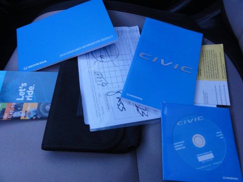 Used 2018 Honda Civic EX image 20