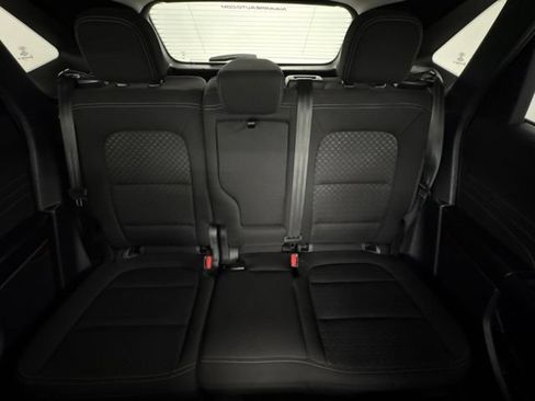 Used 2025 Ford Escape Active AWD/4WD image 17