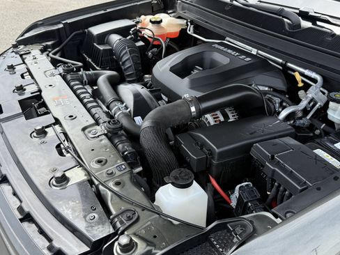 Used 2017 Chevrolet Colorado ZR2 AWD/4WD image 32