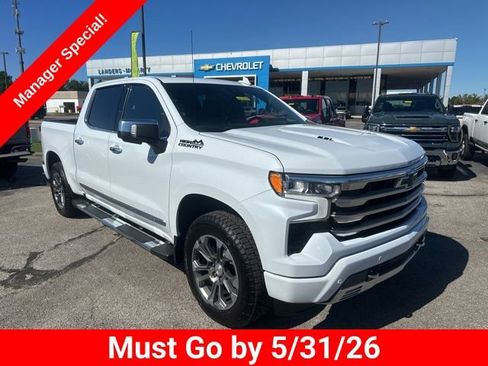 New 2026 Chevrolet Silverado 1500 High Country w/ Technology Package AWD/4WD image 1