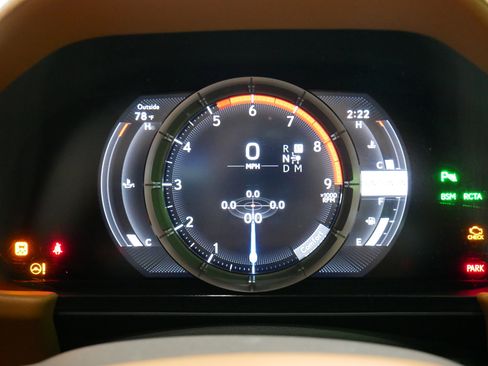 Used 2021 Lexus LC 500 Coupe w/ Sport Package image 33