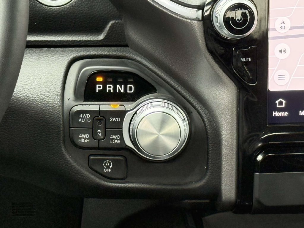 Used 2026 RAM 1500 Laramie AWD/4WD image 21