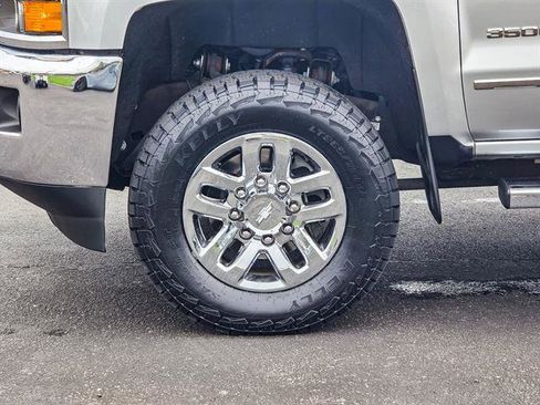 Used 2019 Chevrolet Silverado 3500 LTZ w/ Duramax Plus Package image 9