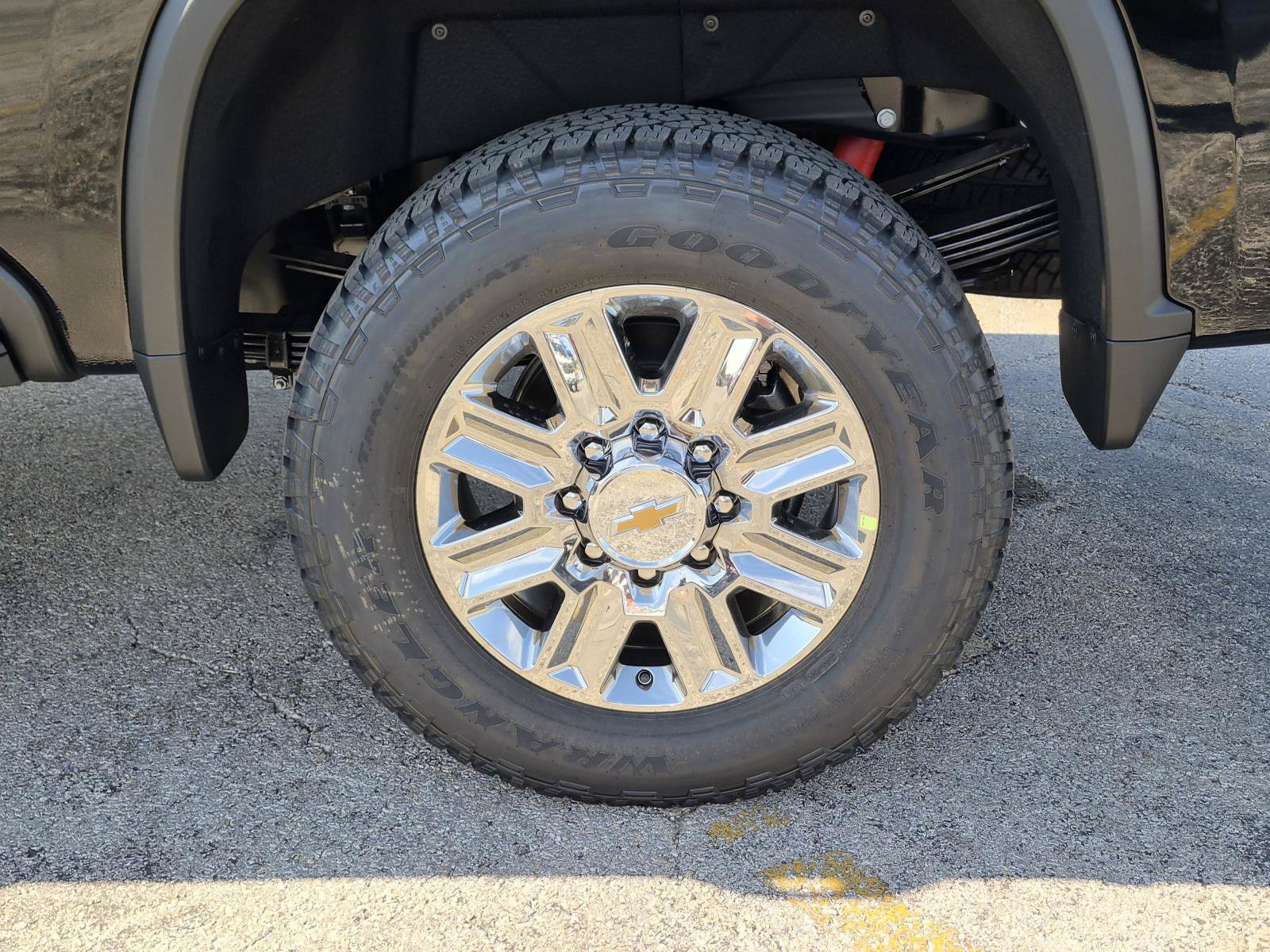 New 2026 Chevrolet Silverado 2500 High Country w/ Technology Package AWD/4WD image 4