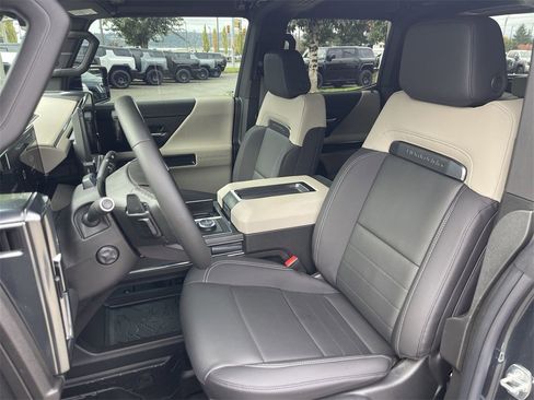 New 2026 GMC Hummer EV 4x4 Crew Cab image 19