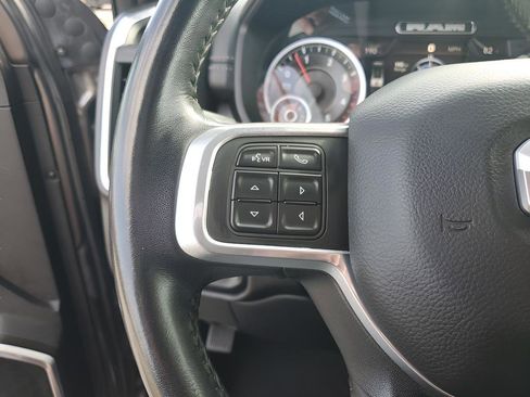 Used 2022 RAM 3500 Laramie w/ Night Edition image 32