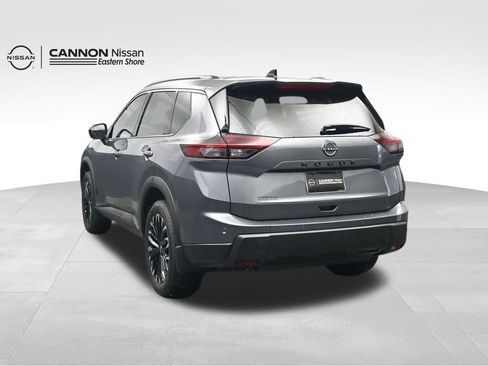 New 2026 Nissan Rogue SV FWD image 4