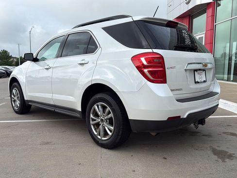 Used 2017 Chevrolet Equinox LT w/ Convenience Package FWD image 10