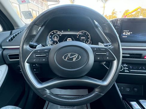 Used 2023 Hyundai Sonata Limited image 12