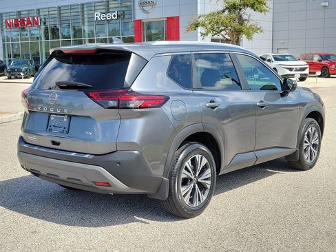 Certified 2023 Nissan Rogue SV w/ SV Premium B Package FWD image 5