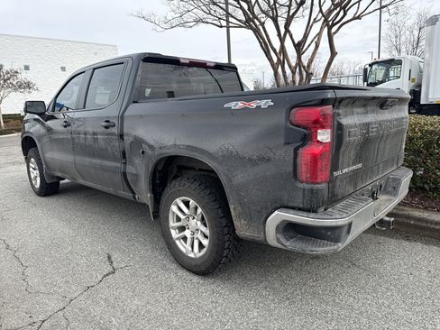 Used 2023 Chevrolet Silverado 1500 LT image 8