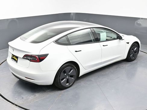 Used 2023 Tesla Model 3 Standard Range image 47