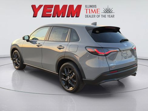 Used 2025 Honda HR-V Sport image 6