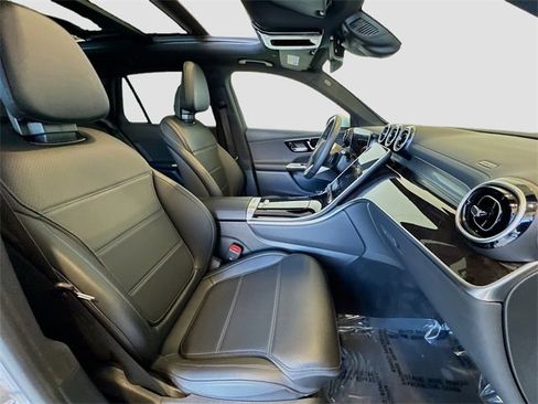 Certified 2024 Mercedes-Benz GLC 300 4MATIC image 30