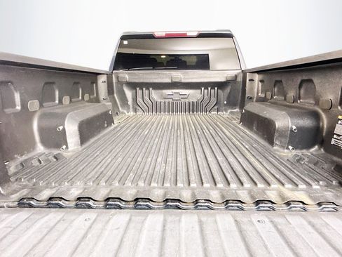 Used 2020 Chevrolet Silverado 1500 Custom w/ Custom Value Package image 35