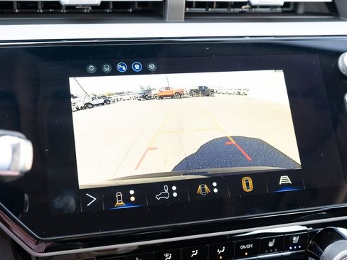 New 2027 Chevrolet Bolt RS w/ Technology Package FWD image 7