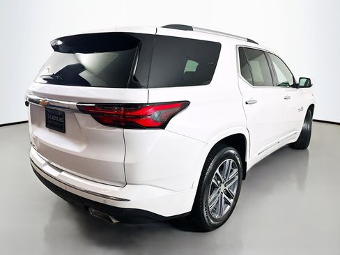 Used 2023 Chevrolet Traverse High Country image 7
