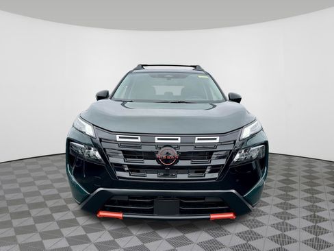 New 2026 Nissan Rogue SV AWD/4WD image 12