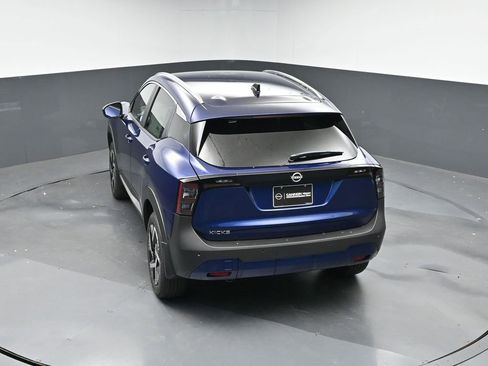 New 2026 Nissan Kicks SV image 37