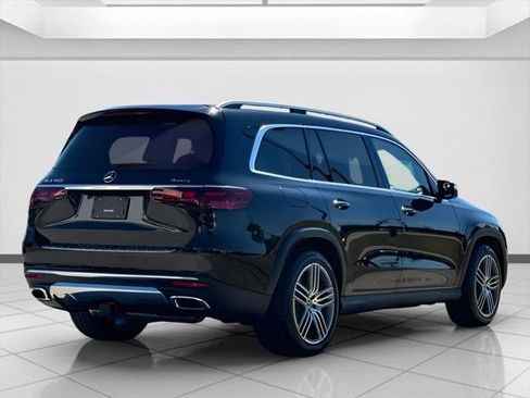 Certified 2025 Mercedes-Benz GLS 450 4MATIC image 3
