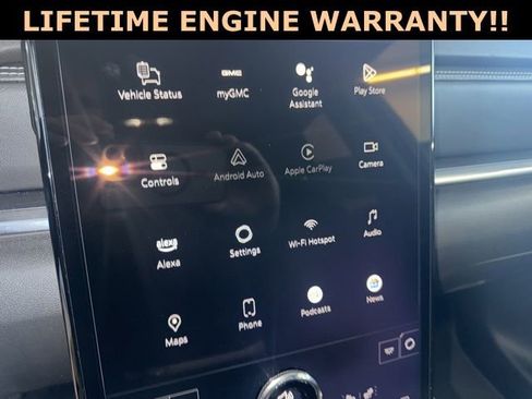 Used 2025 GMC Terrain Elevation image 21